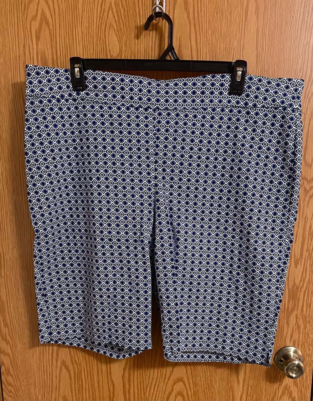 Zac & Rachel Woman Geometric Print Shorts